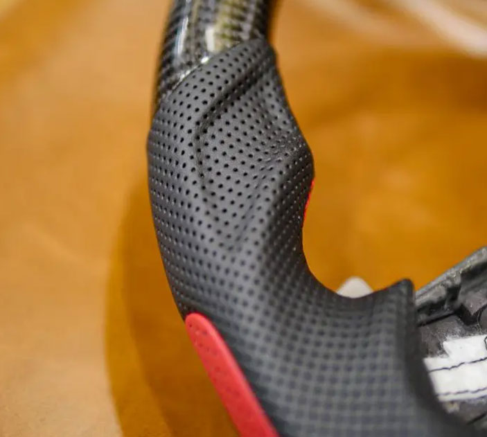 サムレスト凹部追加